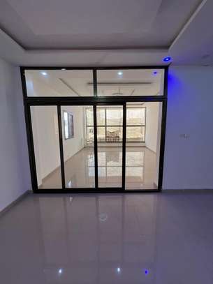Duplex F6 à louer usage bureau ou habitation image 3