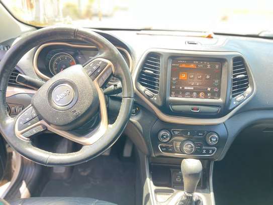 JEEP grand CHEROKEE  Année :2016 image 2
