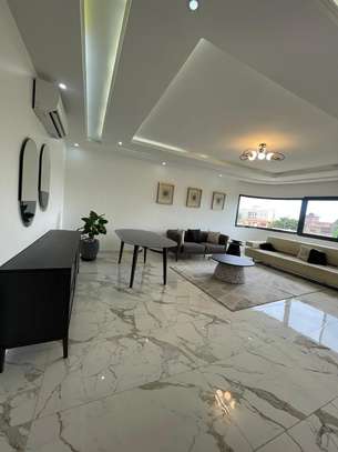 Appartement à vendre à sacré cœur 2 rue goudronnée image 2