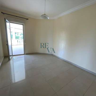 APPARTEMENT F4 À VENDRE À FANN MERMOZ image 7