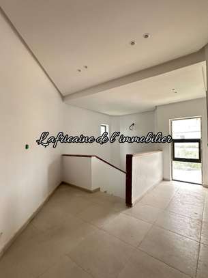 Villa à vendre – Mamelles, Cité Cheikh Amar image 9