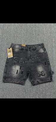 SHORT JEAN STYLE image 2