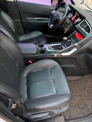 Peugeot 3008 full options image 7