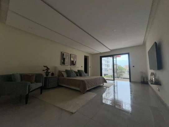Appartement haut standing à vendre à Ouakam image 6