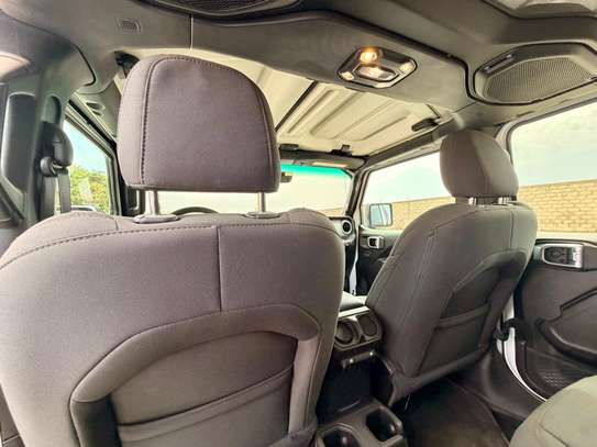Jeep Wrangler 2023 image 4