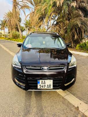 Ford Escape Titanium image 2