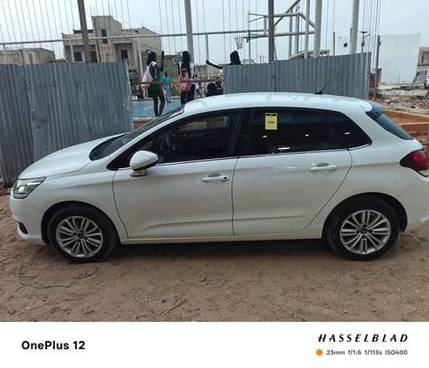 Citroen C4 image 5
