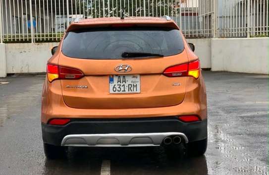 Hyundai Santafe 2014 image 10