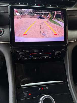 Jeep Cherokee 2022 image 6