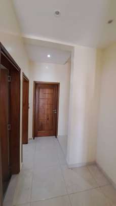 APPARTEMENTS F3 (2 CHAMBRES) A LOUER NGOR - ALMADIES image 6