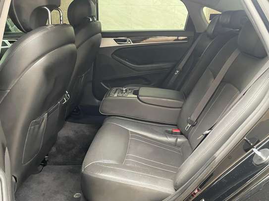 HYUNDAI GENESIS G330 2016 image 6