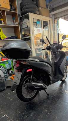 Honda Lesgo 150 CC année 2019, avec Cmc image 3