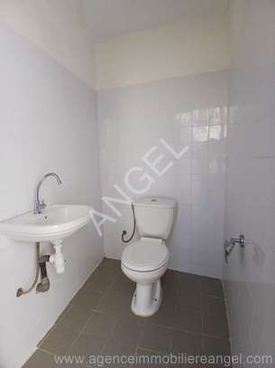 Ref_1815_GL Villa à louer aux Almadies image 5