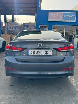 Hyundai Avante 2017 image 4