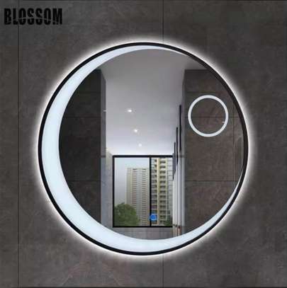 Miroir lumineux LED  avec horloge digitale image 7