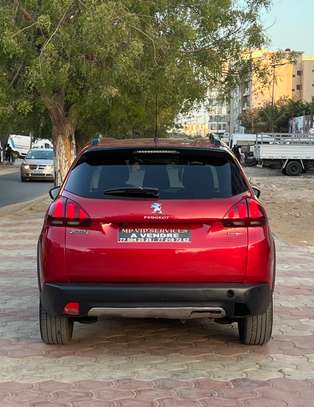 Peugeot 2008 Gt Line 2017 image 10