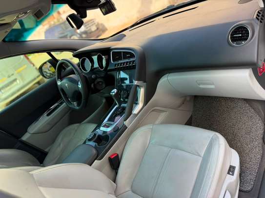 PEUGEOT *3008 2017 image 14