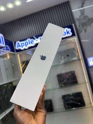 MacBook Air M5 (2026) Ram 24Go SSD 1To Scellé image 4