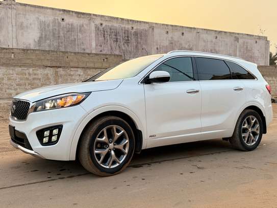 Kia Sorento SX image 3