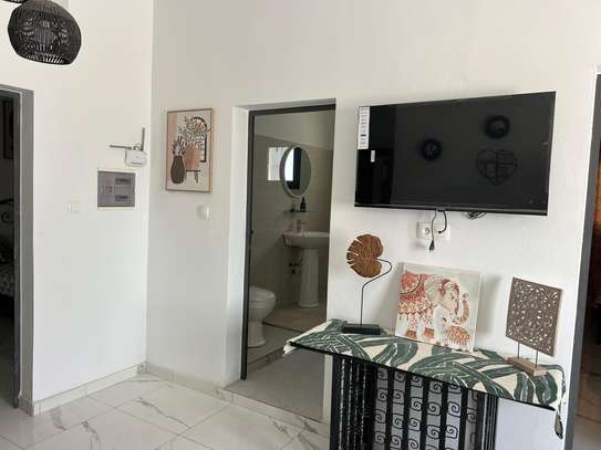 Location Magnifique Villa meublée 7 pièces SIPRES image 14
