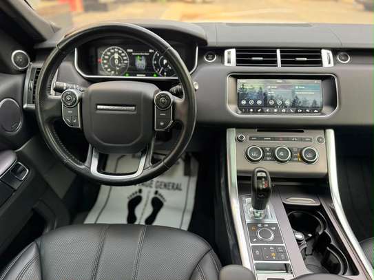 Range Rover 7 places image 3