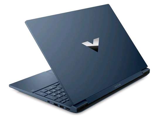 HP Victus 15 image 3