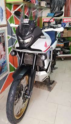 A vendre Honda Transalp 750cm3 image 5