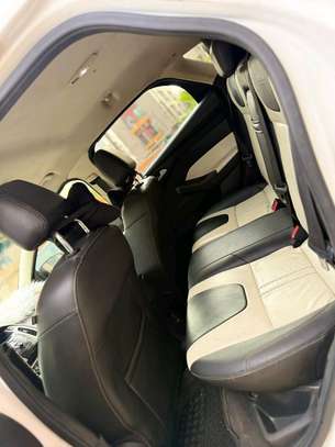 Ford Focus 2014 image 4