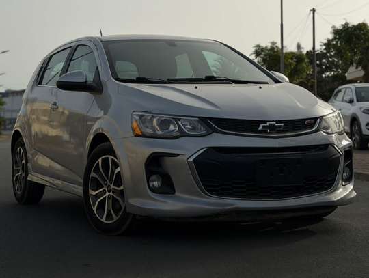 Chevrolet sonic Année 2018 image 3