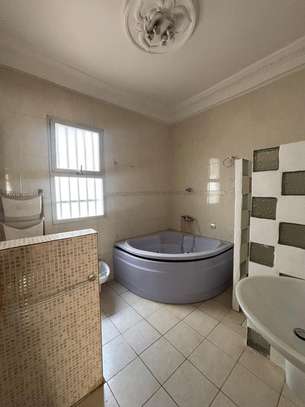 Appartement a louer a Fenetre Mermoz image 5