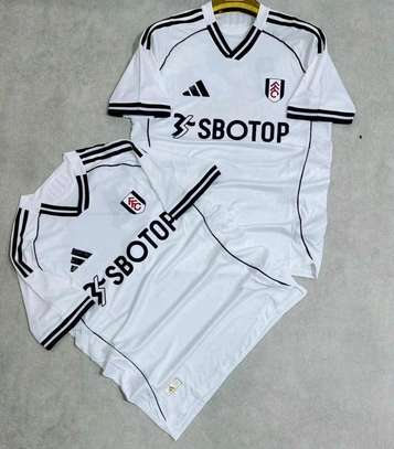 Toutes Les Maillots Clubs Sont Disponibles image 5