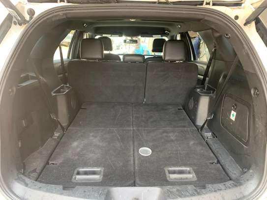 Ford Explorer xlt image 5