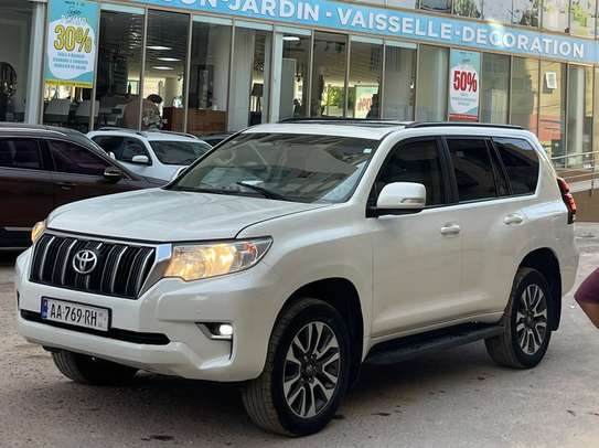 TOYOTA PRADO GXR  LAND CRUISER Année :2022 image 2