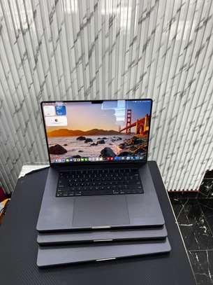 16” M4PRO 48/512 image 3