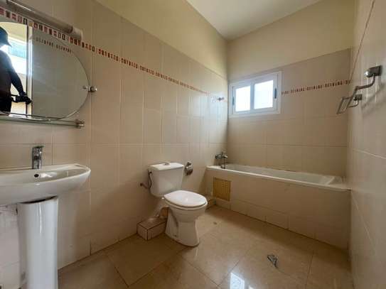 Villa F5 à louer à Mermoz image 14