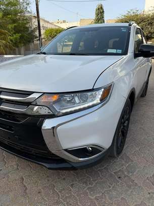Mitsubishi outlander 2018 image 15
