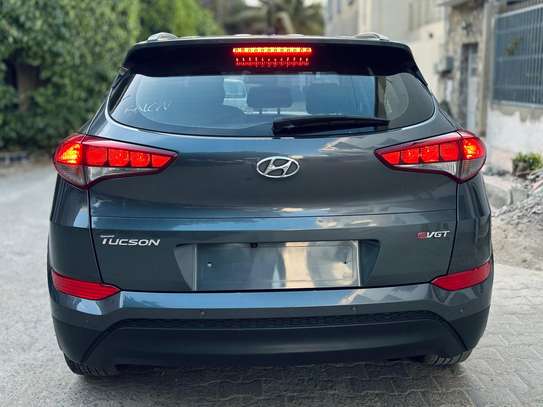 Hyundai Tocsun diesel venant image 8