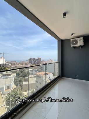 Appartement F4 à louer à Mermoz image 3