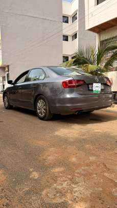 Location Volkswagen Jetta image 6