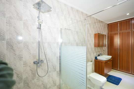 Appartement F5 meublé à Ngor Almadies image 8