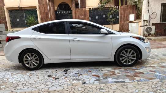 Hyundai Elantra 2016 image 9