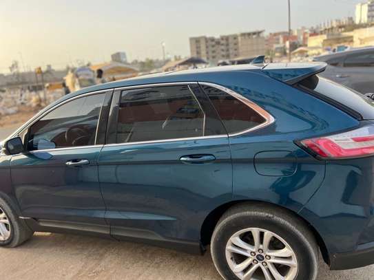 Ford Edge image 6