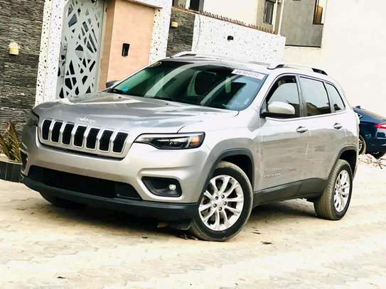 JEEP CHEROKEE image 3