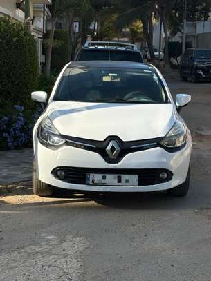 Renault clio 4 - Essence manuel 1.2 model 2012 image 3