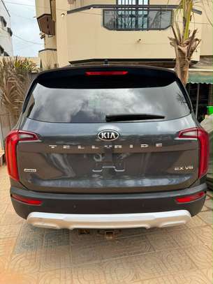 Je vend ma kia telluride 2020 automatic essence image 7