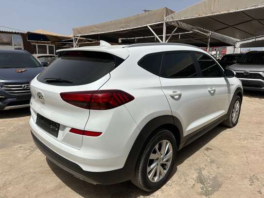 Hyundai image 6
