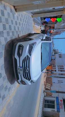 HYUNDAI SANTAFE 2018 image 9