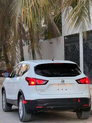 NISSAN QASHQAI 2017 image 5