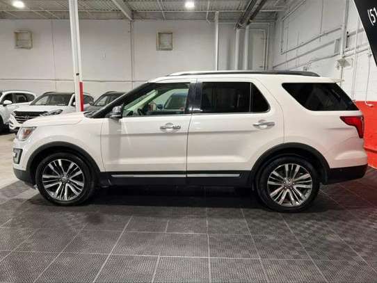 Ford Explorer 2017 image 4