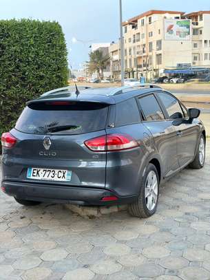 RENAULT CLIO 4 image 8